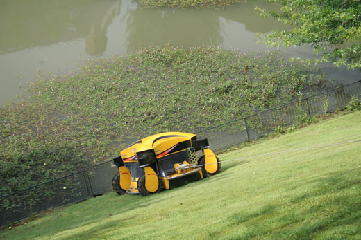 Spider ILD02 Drain & waterway slope mowing